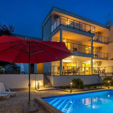 Vilă Vila Sv. Theodor *